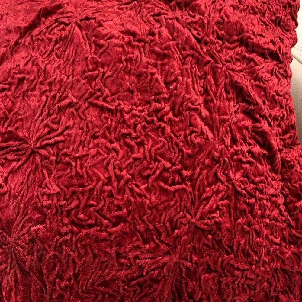 Red Throw Pillows